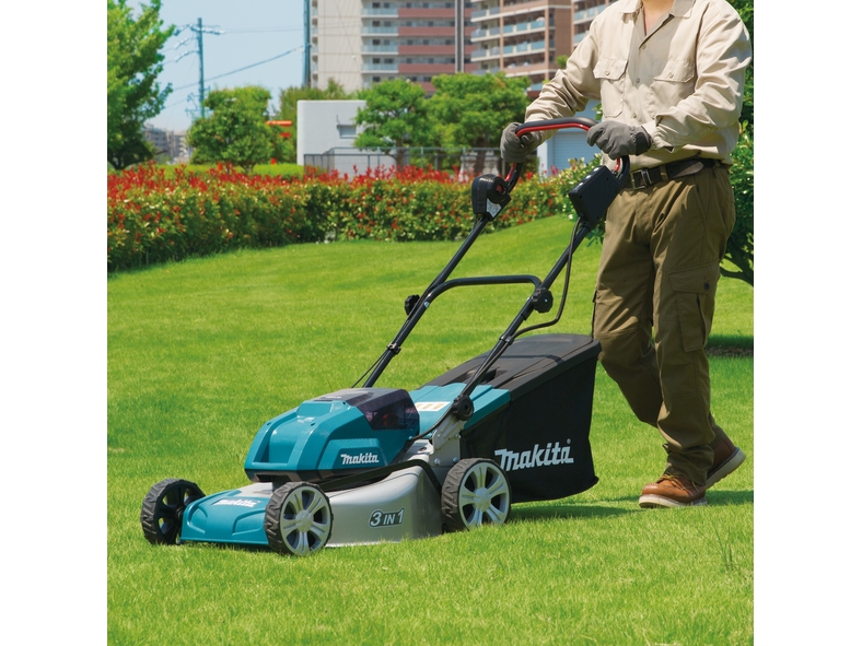 Makita Twin Dlm460z – Græsslåmaskine – Ledningfri – 18 V – 2500-3300 Opm – 46 Cm – 27.6 Kg – Solo